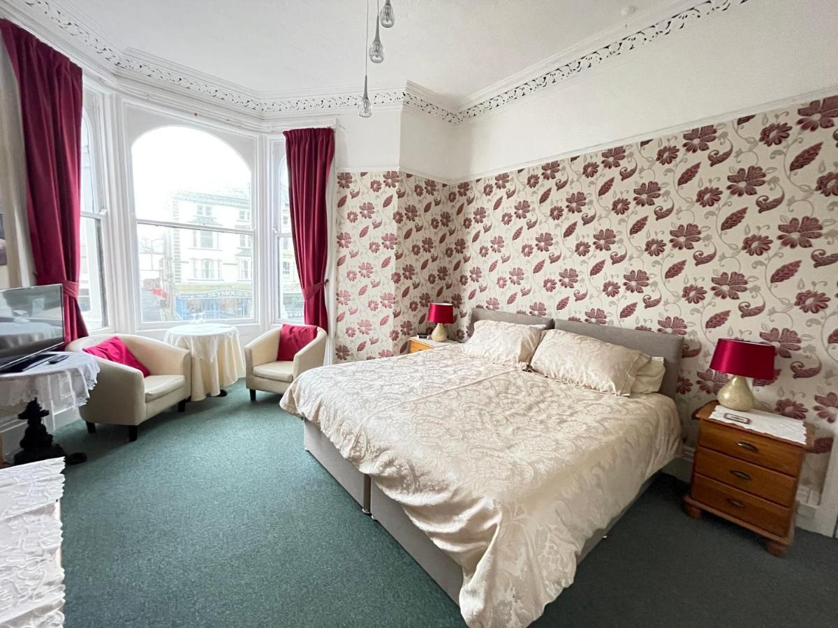 Bed and breakfast White Court Llandudno Extérieur photo