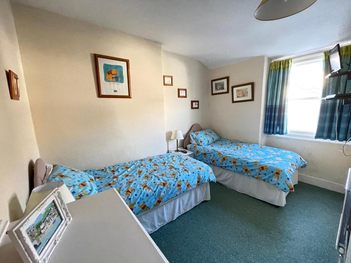 Bed and breakfast White Court Llandudno Extérieur photo
